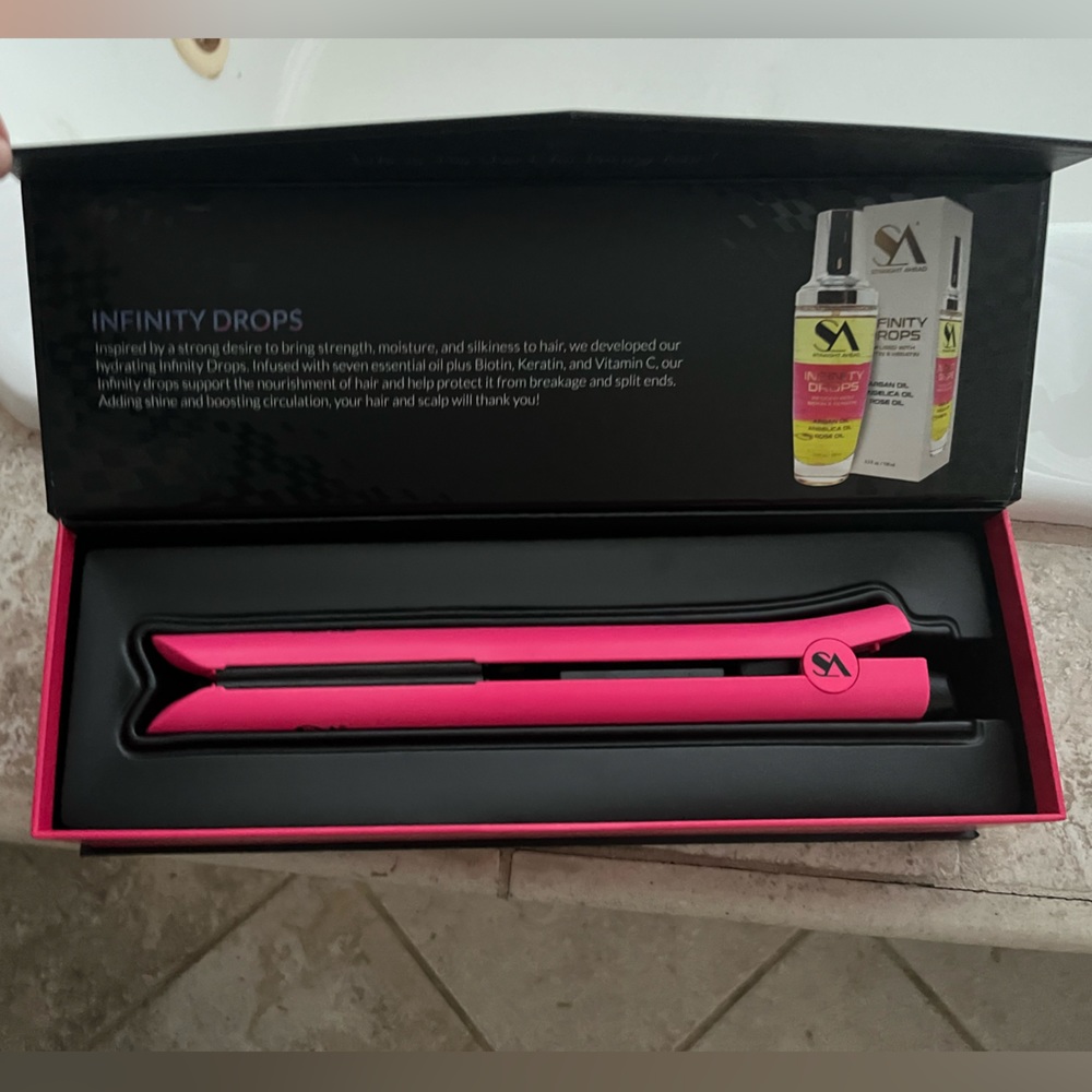 Straight Ahead Bionic Pro Gold Collection Straightener
